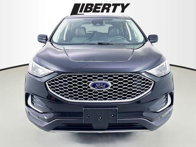 used 2024 Ford Edge car, priced at $29,300