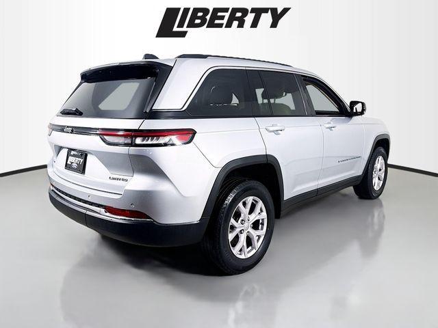 used 2022 Jeep Grand Cherokee car, priced at $29,500