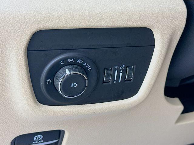 used 2022 Jeep Grand Cherokee car, priced at $29,500