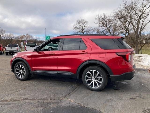 new 2025 Ford Explorer car, priced at $48,900