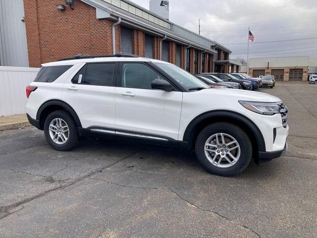 new 2025 Ford Explorer car, priced at $43,275