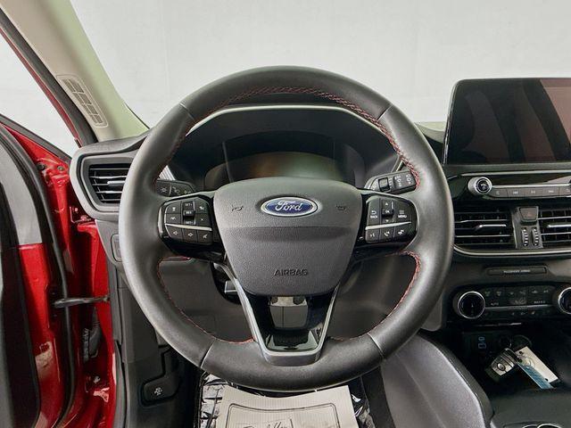 used 2022 Ford Escape car, priced at $22,700