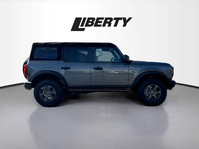 new 2025 Ford Bronco car, priced at $45,175