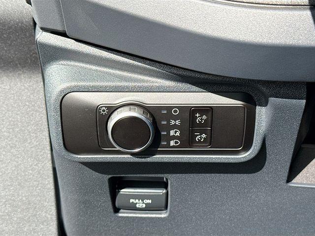 new 2025 Ford Bronco car, priced at $45,175