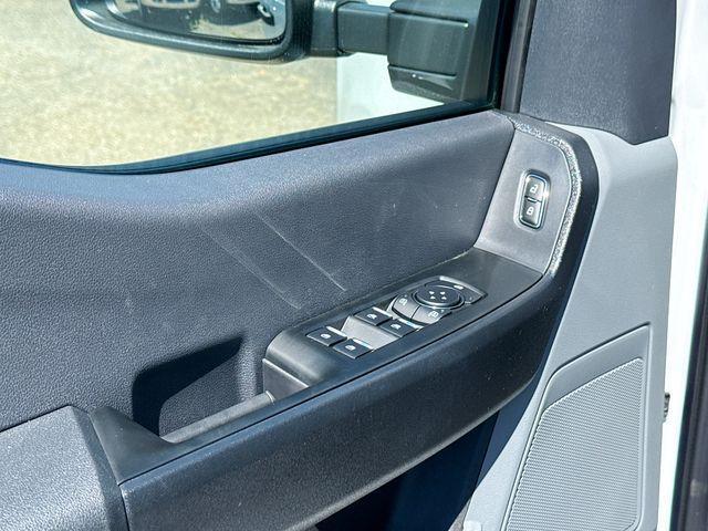 new 2025 Ford F-250 car, priced at $58,385