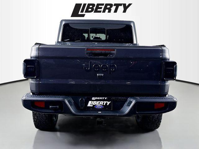 used 2021 Jeep Gladiator car, priced at $27,550