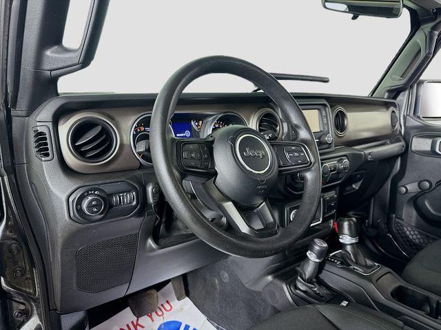 used 2021 Jeep Gladiator car, priced at $27,550