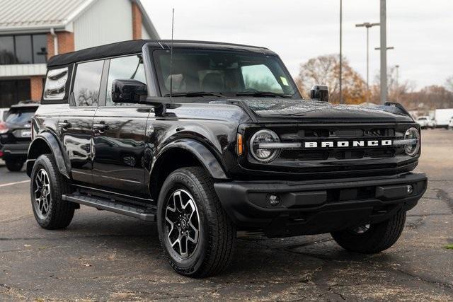 used 2023 Ford Bronco car, priced at $45,635