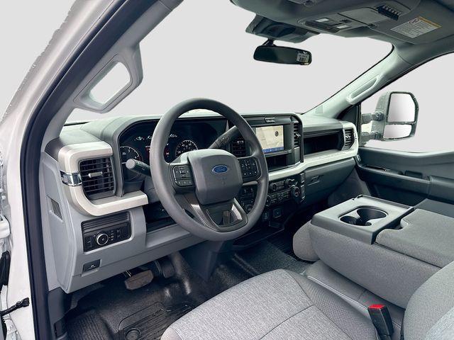 new 2025 Ford F-450 car, priced at $76,695