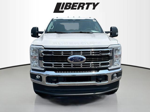 new 2025 Ford F-350 car, priced at $59,995