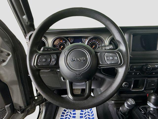 used 2022 Jeep Wrangler Unlimited car, priced at $27,800