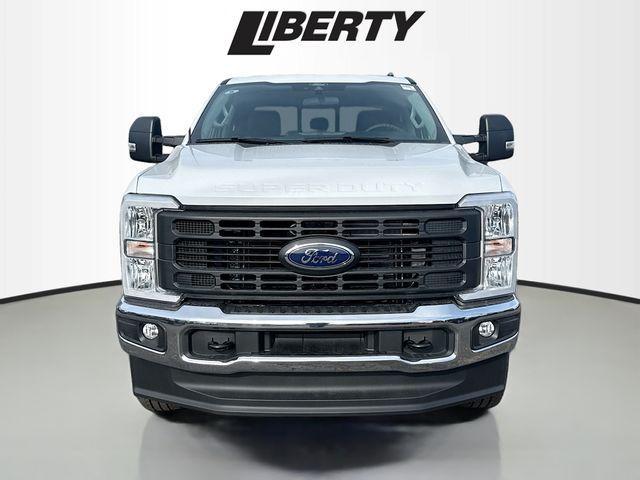 new 2025 Ford F-250 car, priced at $55,440