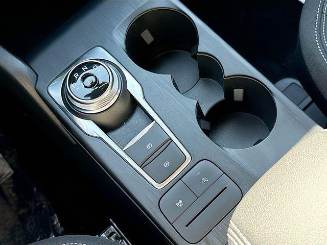 new 2025 Ford Escape car, priced at $30,957
