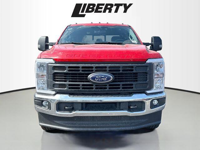 new 2025 Ford F-350 car, priced at $67,575