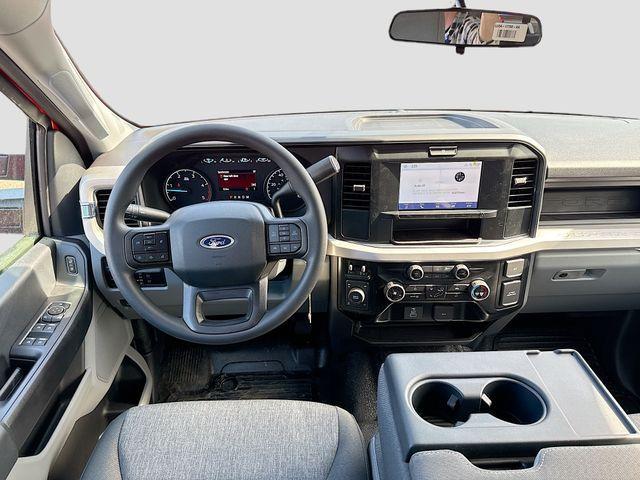 new 2025 Ford F-350 car, priced at $67,575