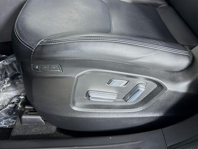 used 2022 Mazda CX-9 car, priced at $30,977