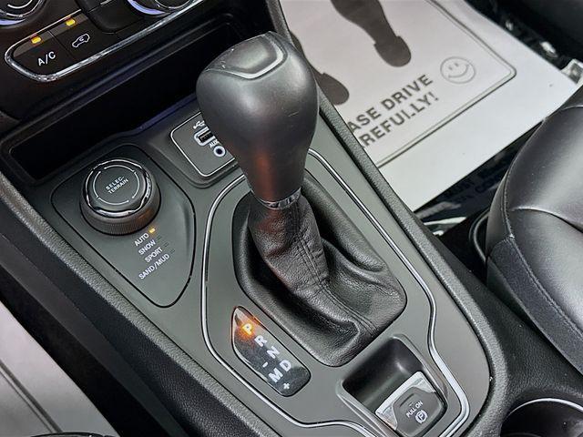 used 2019 Jeep Cherokee car, priced at $15,980