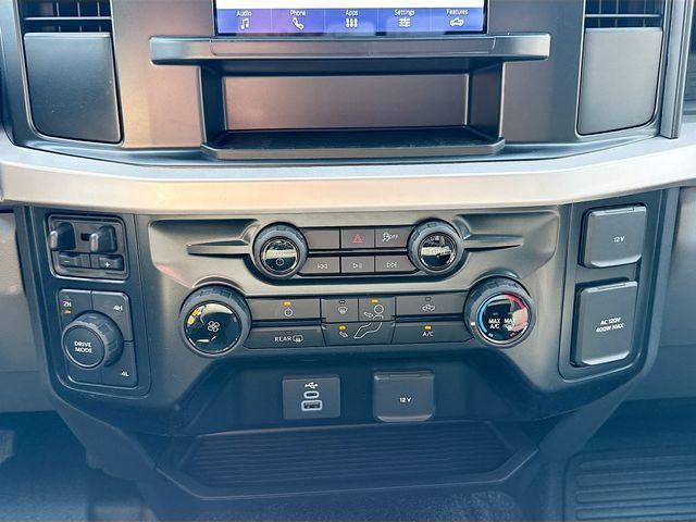 new 2025 Ford F-250 car, priced at $53,425