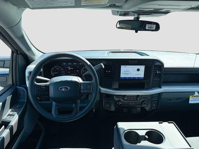 new 2025 Ford F-250 car, priced at $58,820