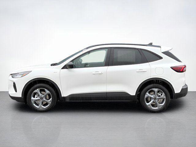 new 2025 Ford Escape car, priced at $33,335