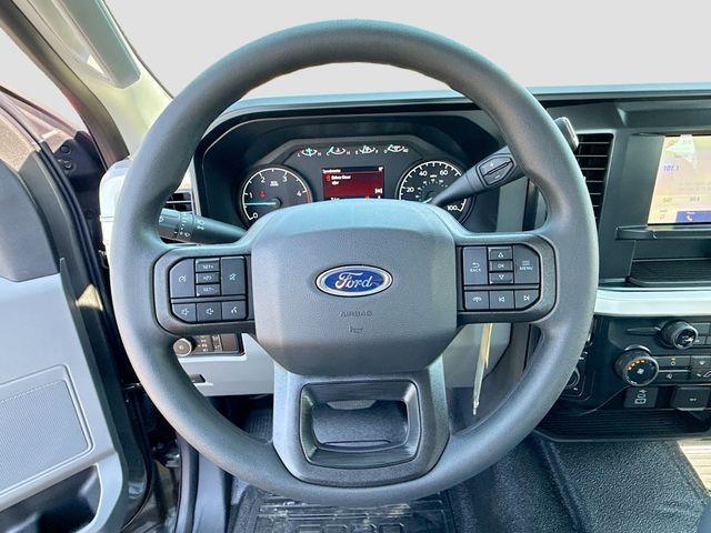 new 2025 Ford F-350 car, priced at $65,320