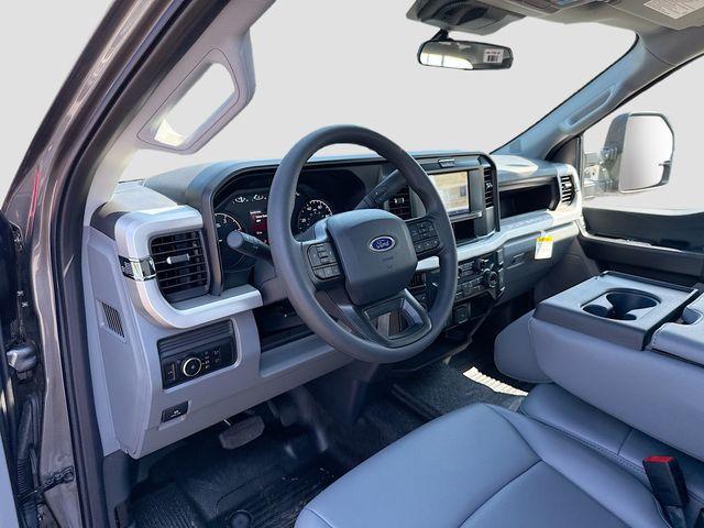 new 2025 Ford F-350 car, priced at $65,320