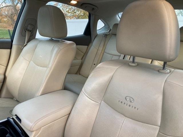 used 2012 INFINITI M37x car