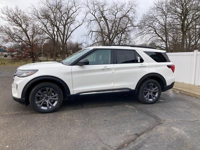 new 2025 Ford Explorer car, priced at $49,355