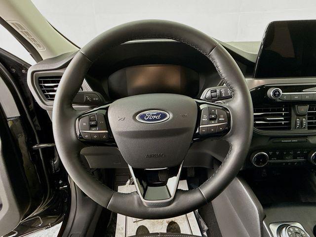 used 2024 Ford Escape car, priced at $25,990