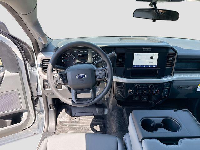 new 2025 Ford F-250 car, priced at $59,179