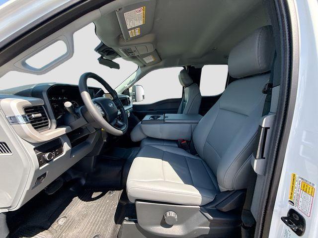 new 2025 Ford F-250 car, priced at $59,179
