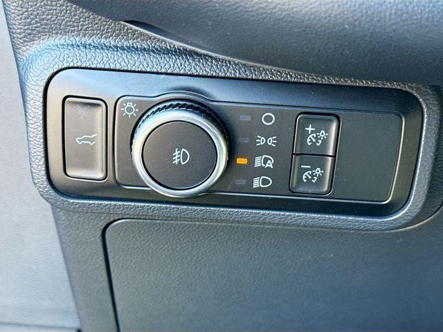 new 2025 Ford Explorer car, priced at $56,555