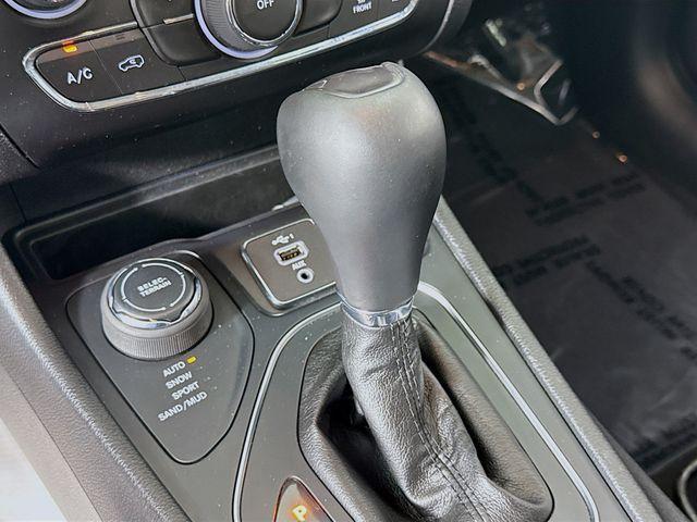 used 2020 Jeep Cherokee car, priced at $18,780