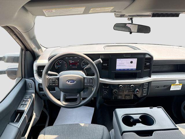 new 2025 Ford F-350 car, priced at $59,510
