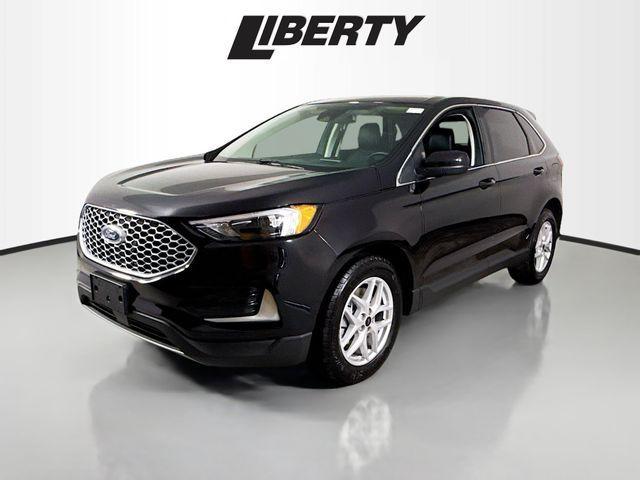 used 2024 Ford Edge car, priced at $29,975