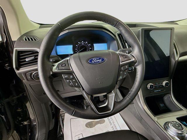 used 2024 Ford Edge car, priced at $29,975