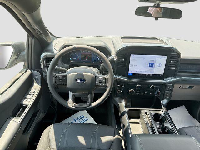 new 2025 Ford F-150 car, priced at $49,160