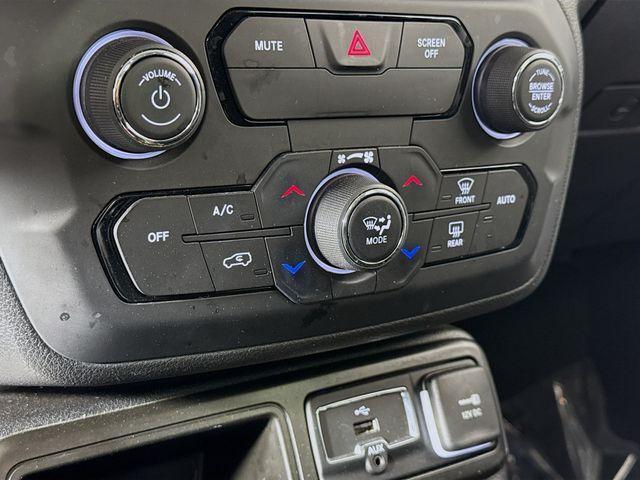used 2020 Jeep Renegade car, priced at $19,300