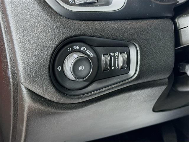used 2020 Jeep Renegade car, priced at $20,300