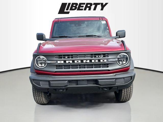 new 2025 Ford Bronco car, priced at $45,670