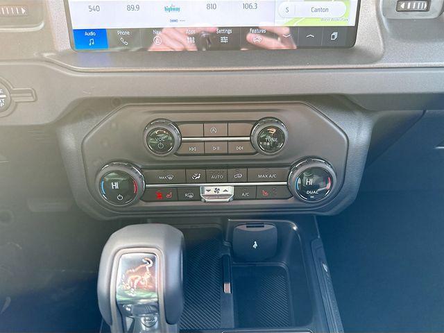 new 2025 Ford Bronco car, priced at $45,670