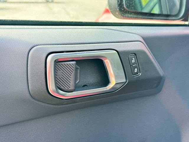 new 2025 Ford Bronco car, priced at $45,670