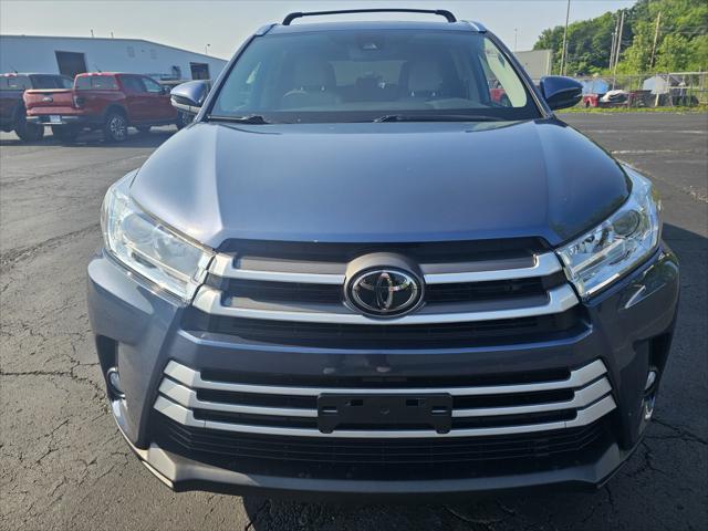 used 2018 Toyota Highlander car, priced at $25,990
