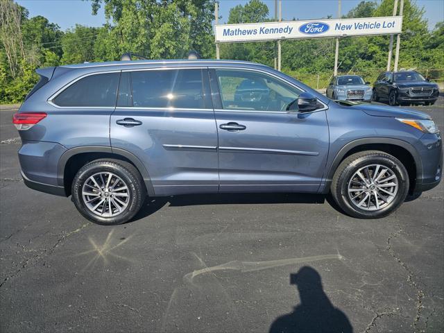 used 2018 Toyota Highlander car, priced at $25,990