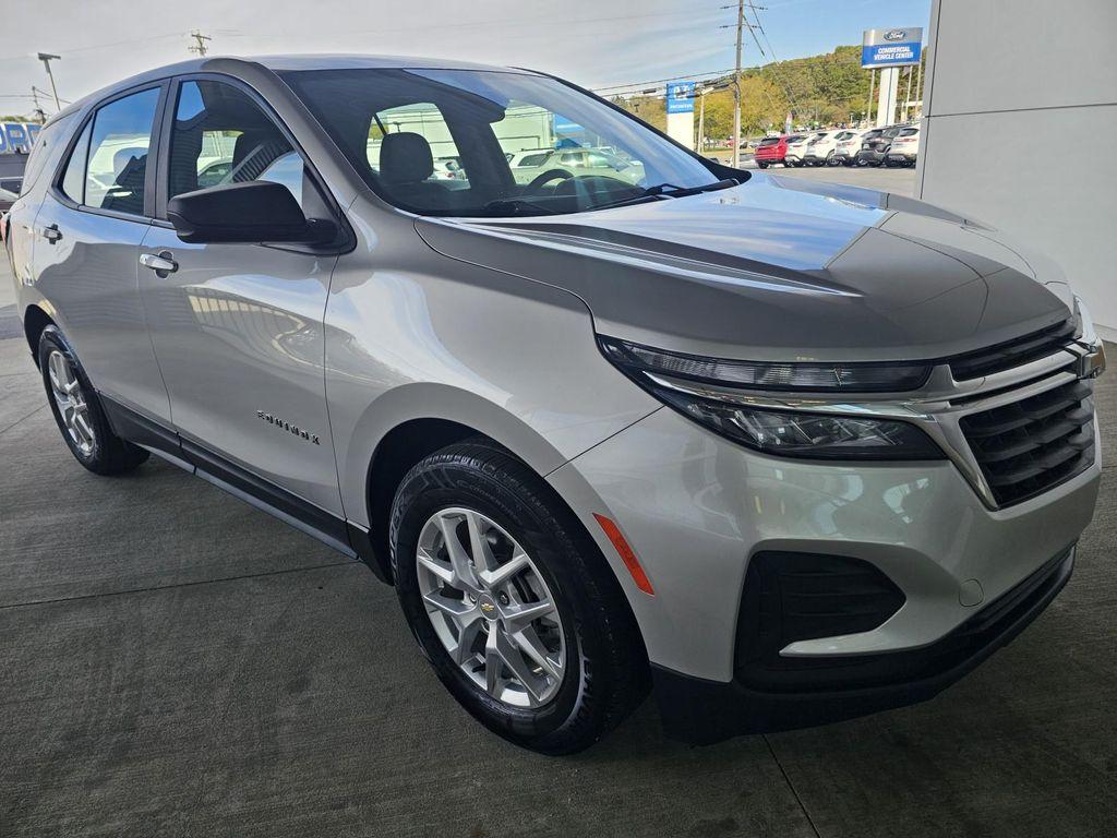 used 2022 Chevrolet Equinox car, priced at $15,990