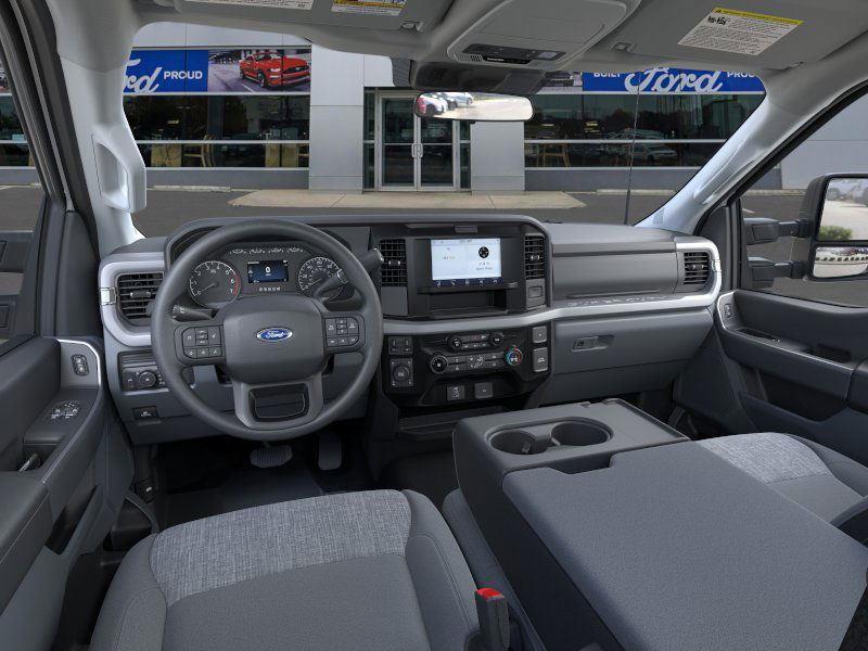 new 2025 Ford F-350 car, priced at $52,089