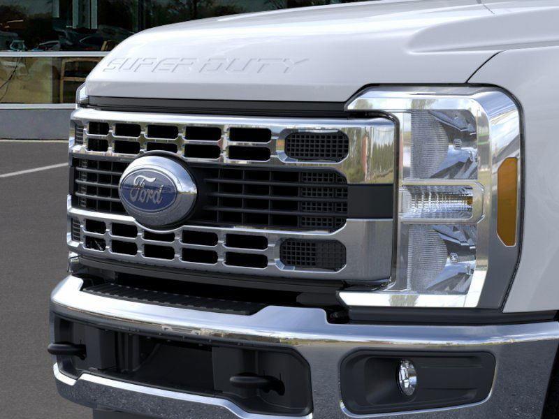 new 2025 Ford F-350 car, priced at $52,089