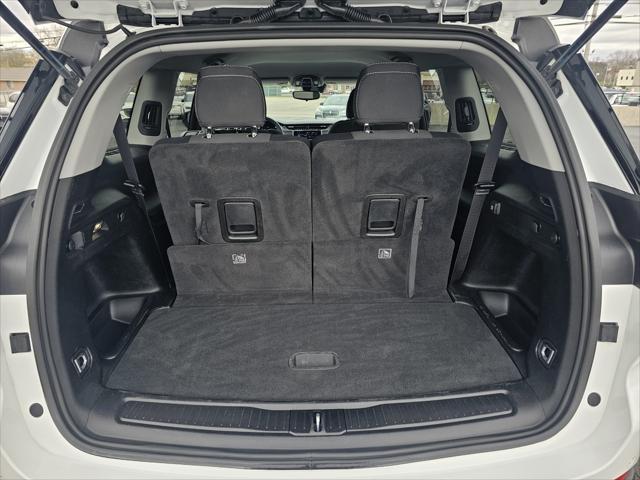 used 2023 Jeep Grand Cherokee L car, priced at $30,990