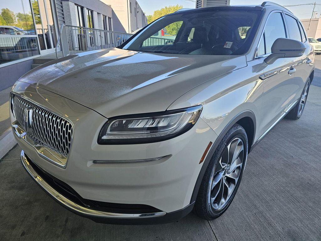 used 2021 Lincoln Nautilus car, priced at $31,990