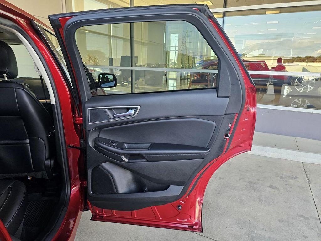 used 2022 Ford Edge car, priced at $27,990